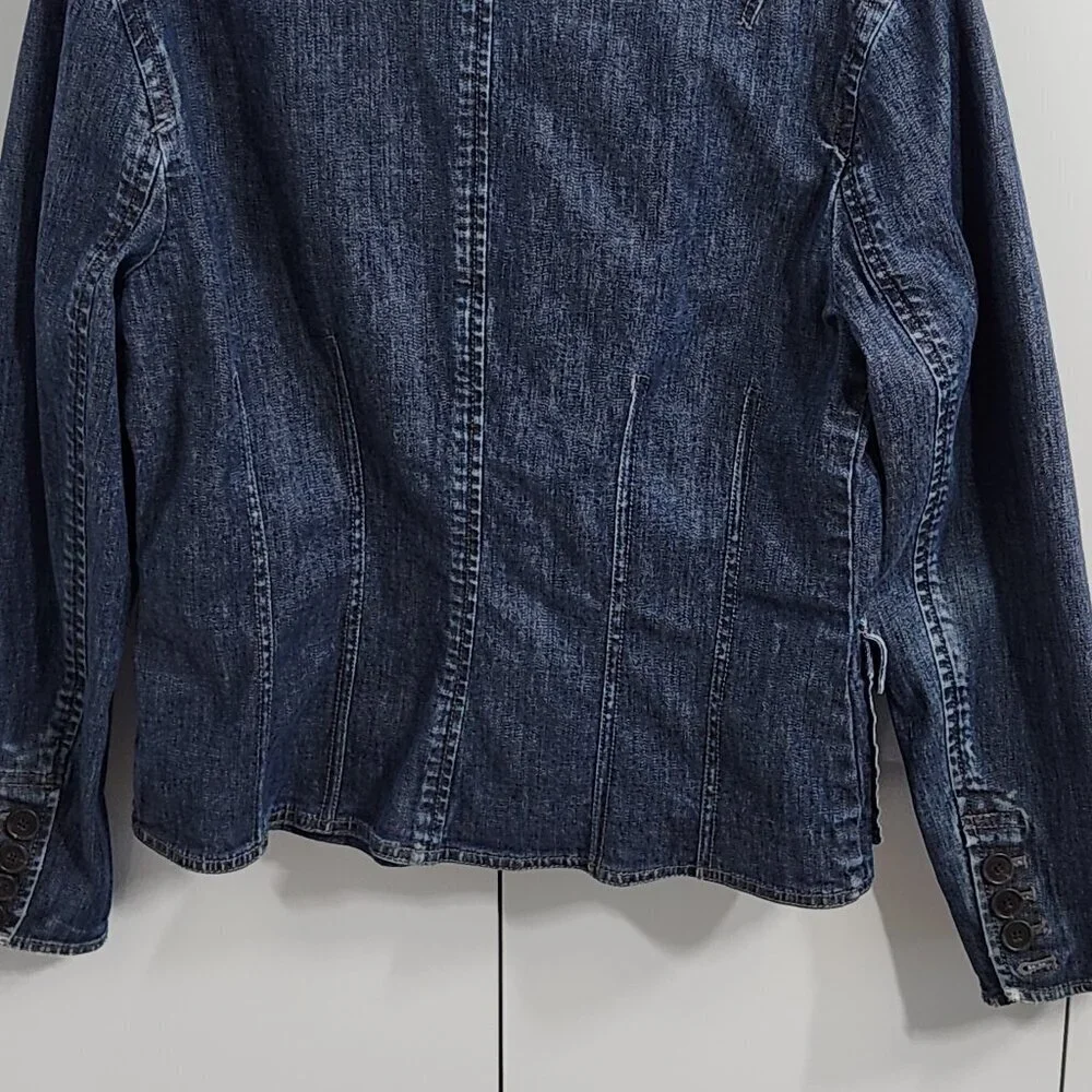 Ann Taylor Denim Jacket Womens Size 8 Blue Front Buttons & Pockets